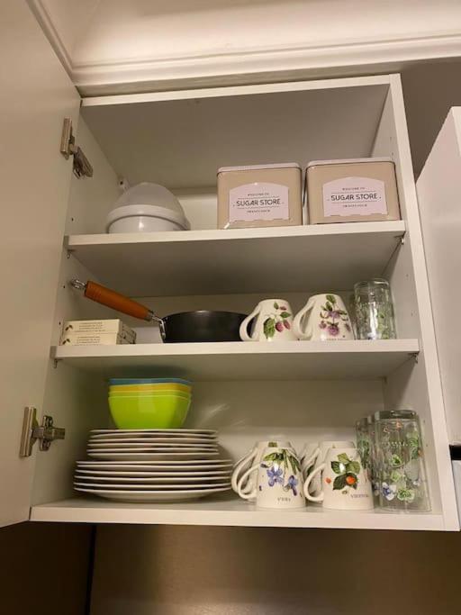 Premium Studio 2 Minutes Walk From Champs-Elysees Париж Екстериор снимка