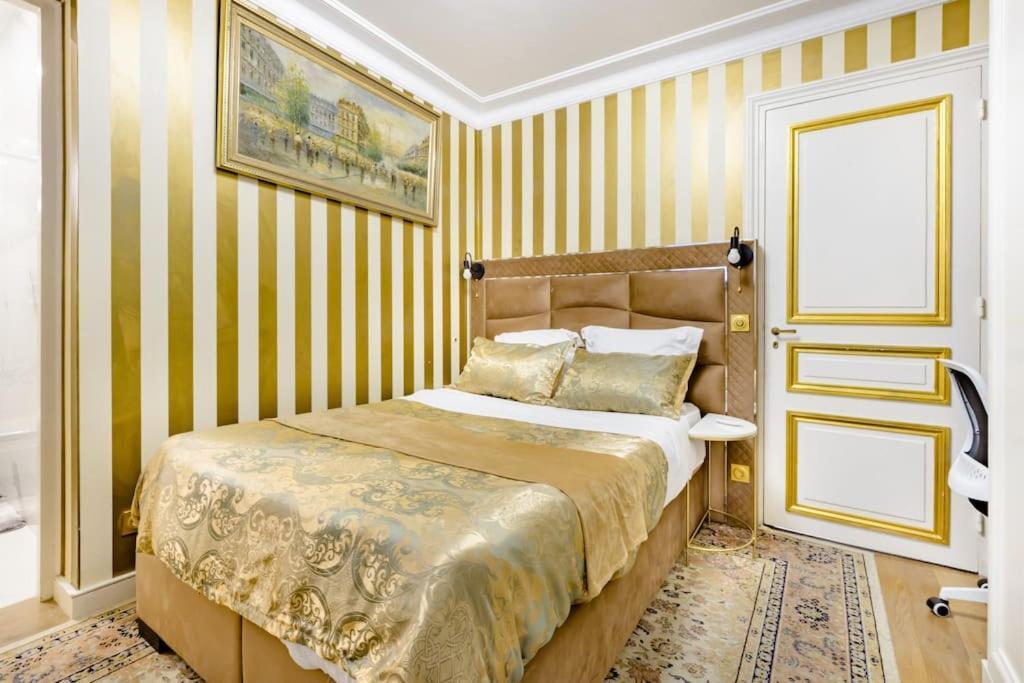 Premium Studio 2 Minutes Walk From Champs-Elysees Париж Екстериор снимка